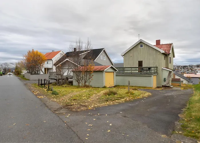 Apartament I Med En Fantastisk Utsikt Over Tromso Sentrum